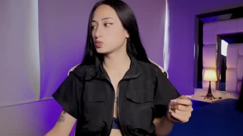Snapshot of violetskinny chatting on 26, 5, 2026 violetskinny online show from 26, 5, 2026
