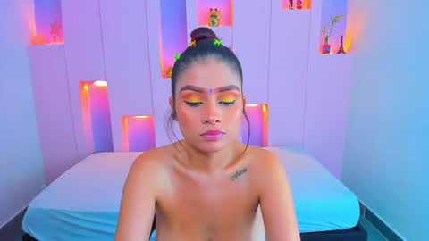 Snapshot of violetsmith7 chatting on 7, 1, 2025 violetsmith online show from 7, 1, 2025