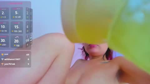 Snapshot of violetsmith7 chatting on 27, 1, 2025 violetsmith online show from 27, 1, 2025