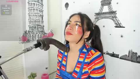 Snapshot of violett_collinss chatting on 1, 6, 2026 violett_collinss online show from 1, 6, 2026