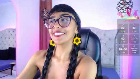 Violet online show from 19, 5, 2026