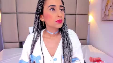 Violett  online show from 29, 11, 2025