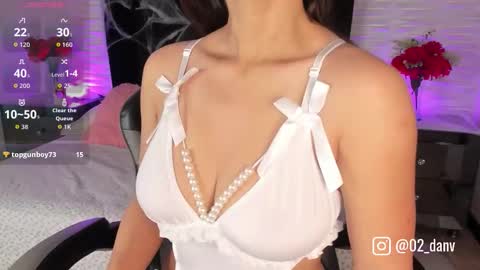 Violetta  online show from 21, 10, 2025