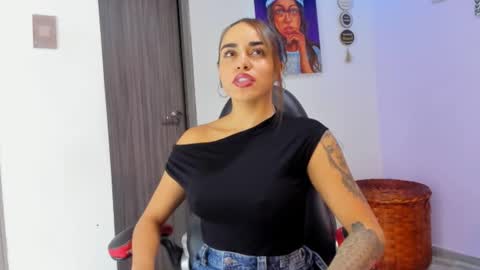 Violetta online show from 25, 11, 2025