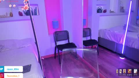 Snapshot of violettabaker1 chatting on 29, 5, 2026 ViolettaBaker online show from 29, 5, 2026