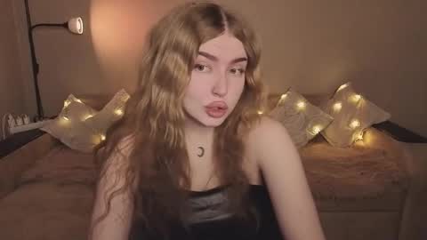 ViolettaOtis online show from 25, 2, 2026