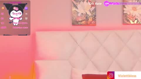 Snapshot of violettbloss chatting on 10, 11, 2025 Violeta online show from 10, 11, 2025