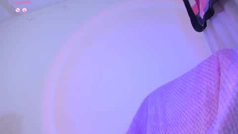 Violett online show from 27, 12, 2024