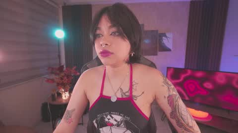 JULIE UWU online show from 20, 11, 2025