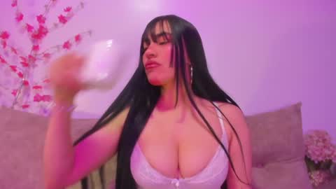 Snapshot of violette_laurent chatting on 22, 7, 2026 violette_laurent online show from 22, 7, 2026