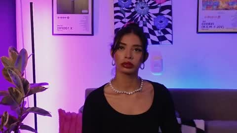 Violet online show from 2, 6, 2026