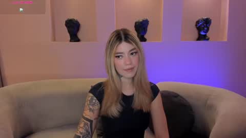 Snapshot of violetthansson chatting on 30, 6, 2026 Violett online show from 30, 6, 2026