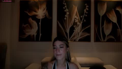 Snapshot of violetthansson chatting on 8, 7, 2026 Violett online show from 8, 7, 2026