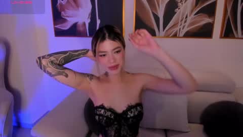 Snapshot of violetthansson chatting on 11, 7, 2026 Violett online show from 11, 7, 2026