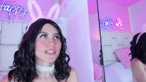 VioletthaRous online show from 4, 1, 2025