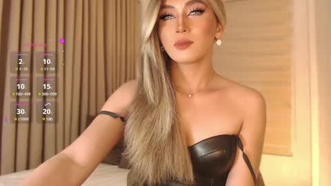 Best Of Both Worlds online show from 2, 12, 2024