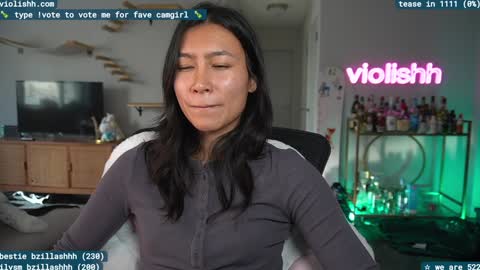 Snapshot of violishh chatting on 13, 1, 2025 follow me on twitter violishh and ig violishh online show from 13, 1, 2025