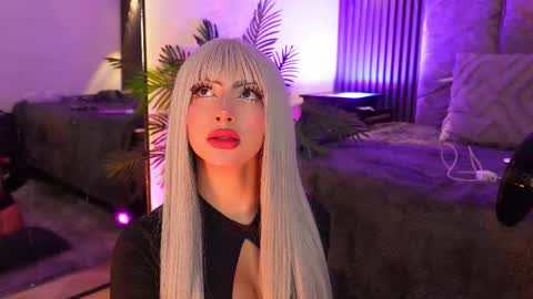 Snapshot of viollettebylyly chatting on 25, 2, 2026 viollettebylyly online show from 25, 2, 2026