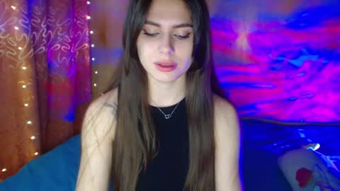 viollinalv online show from 4, 3, 2025