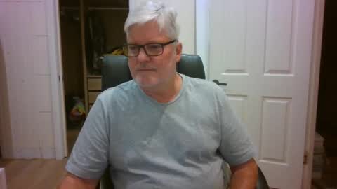 Snapshot of viper654321 chatting on 11, 5, 2026 viper654321 online show from 11, 5, 2026