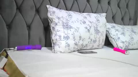 viperfifi_08 online show from 28, 9, 2025