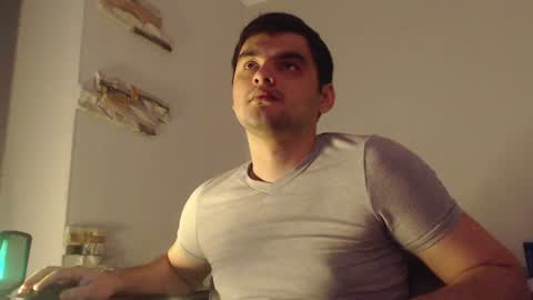 Snapshot of virgil____ chatting on 4, 12, 2024 virgil____ online show from 4, 12, 2024