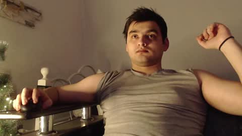 Snapshot of virgil____ chatting on 19, 12, 2024 virgil____ online show from 19, 12, 2024