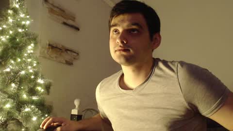 Snapshot of virgil____ chatting on 20, 12, 2024 virgil____ online show from 20, 12, 2024