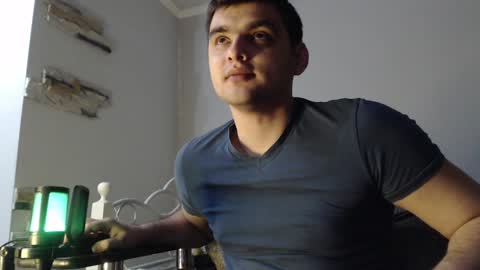 Snapshot of virgil____ chatting on 10, 1, 2025 virgil____ online show from 10, 1, 2025