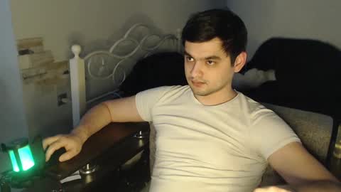 Snapshot of virgil____ chatting on 25, 2, 2025 virgil____ online show from 25, 2, 2025