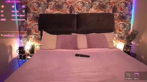 Snapshot of virgniagibson chatting on 29, 11, 2025 Virginia online show from 29, 11, 2025