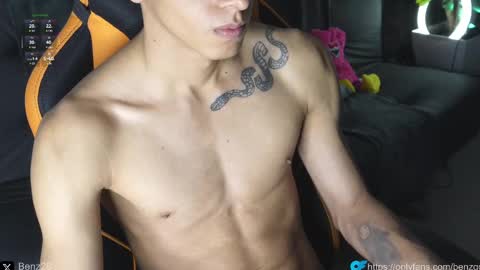 VITO BENZ online show from 22, 2, 2025