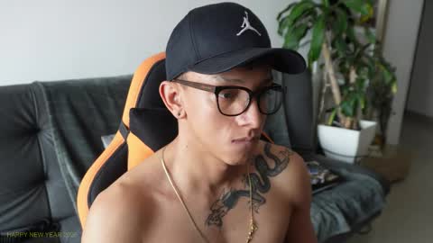 Snapshot of vito_benz chatting on 11, 1, 2026 VITO BENZ online show from 11, 1, 2026