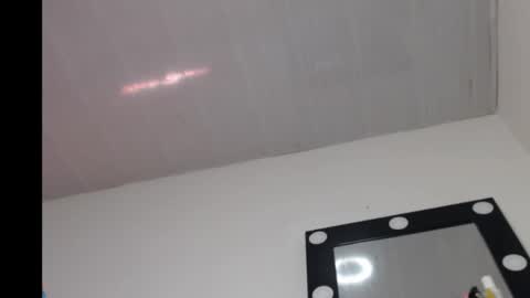 Snapshot of vittoria_romano chatting on 20, 2, 2025 vittoria online show from 20, 2, 2025