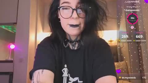 Snapshot of vivi__squirrel chatting on 7, 8, 2026 Vivi online show from 7, 8, 2026