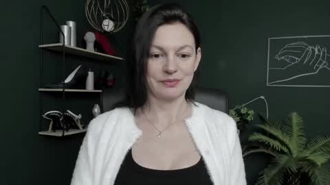 Snapshot of vivian_dream chatting on 23, 2, 2026 Vivian online show from 23, 2, 2026