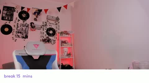 vivian_qwerty online show from 14, 2, 2025