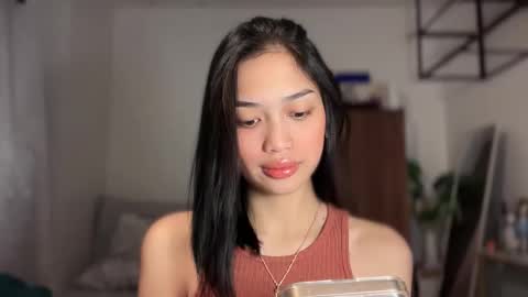 Vivian online show from 4, 2, 2026