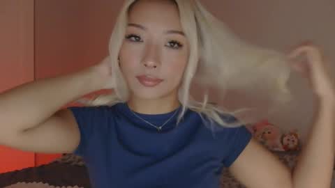 Snapshot of vivianwinters chatting on 11, 11, 2025 vivianwinters online show from 11, 11, 2025