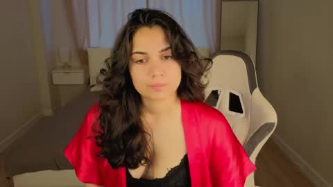 Snapshot of vivien_ross chatting on 3, 6, 2026 vivien_ross online show from 3, 6, 2026
