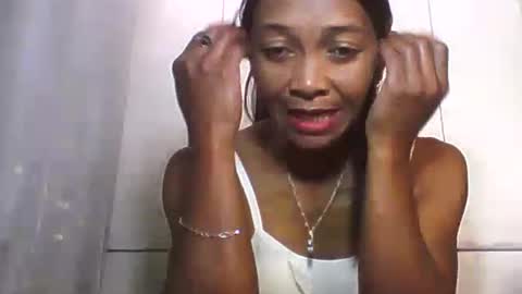 Snapshot of vixen_lina chatting on 14, 7, 2026 vixen_lina online show from 14, 7, 2026