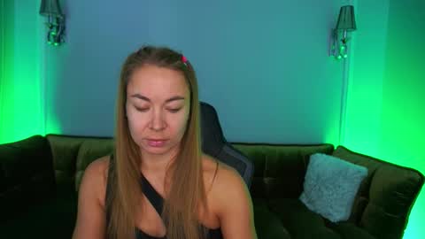 Ur Lady online show from 15, 10, 2025