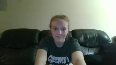 Snapshot of vladandval25 chatting on 27, 2, 2025 vladandval25 online show from 27, 2, 2025