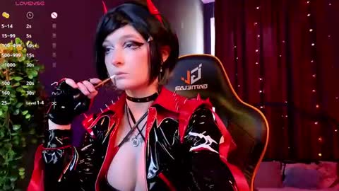 Snapshot of vronnier chatting on 24, 7, 2026 vronnier online show from 24, 7, 2026