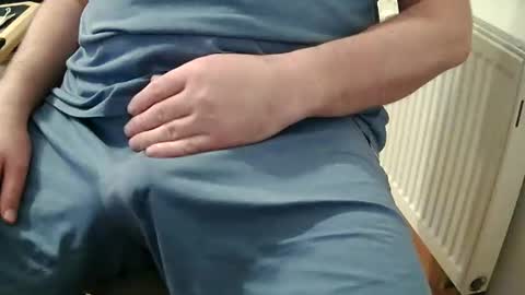 Snapshot of vulkan12p chatting on 17, 10, 2025 Daniel online show from 17, 10, 2025