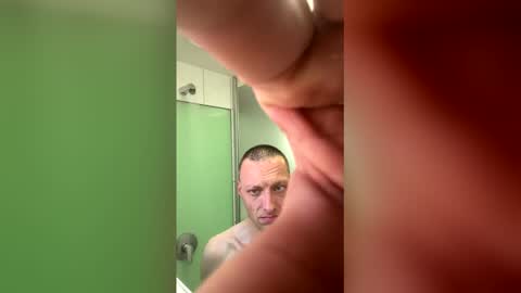 vulvanator0815 online show from 22, 3, 2026