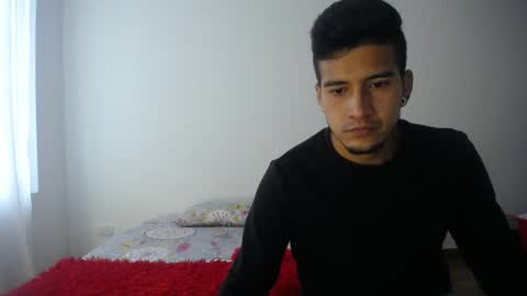 Snapshot of wade_wil chatting on 2, 3, 2025 wade and antonella online show from 2, 3, 2025