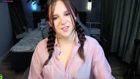 Snapshot of wagsyangel chatting on 9, 7, 2026 WagsyAngel online show from 9, 7, 2026