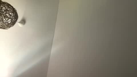 Snapshot of wallgold68000 chatting on 16, 9, 2025 Mencoune online show from 16, 9, 2025