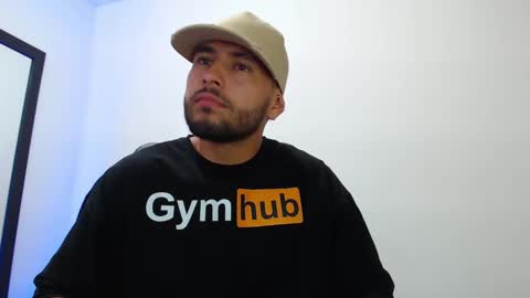 Snapshot of walter_brownn01 chatting on 21, 1, 2025 WALTER BROWN online show from 21, 1, 2025